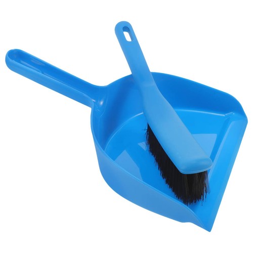 Pool table brush - table,